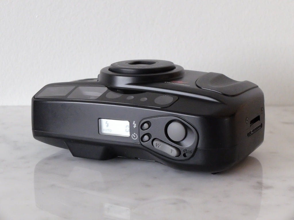 Minolta Family Zoom II & 35-60mm Aspherical Lens w/ Battery